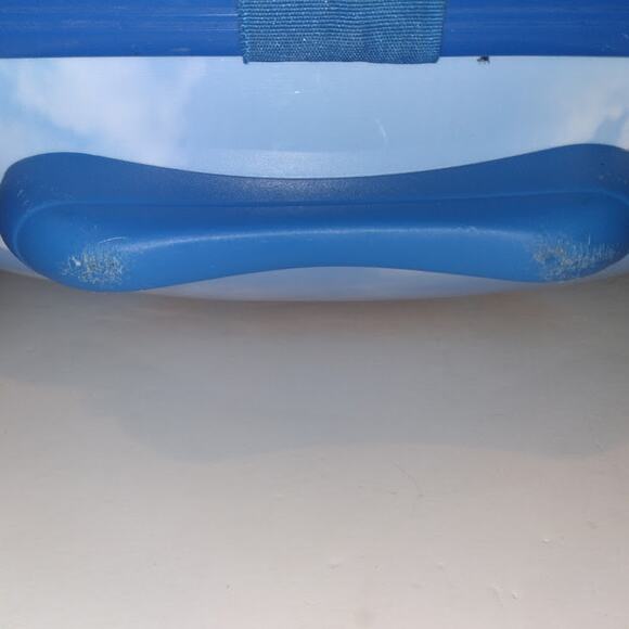 Thomas the Tank Character Engine Hard Luggage w/ handle and wheels - Picture 8 of 10